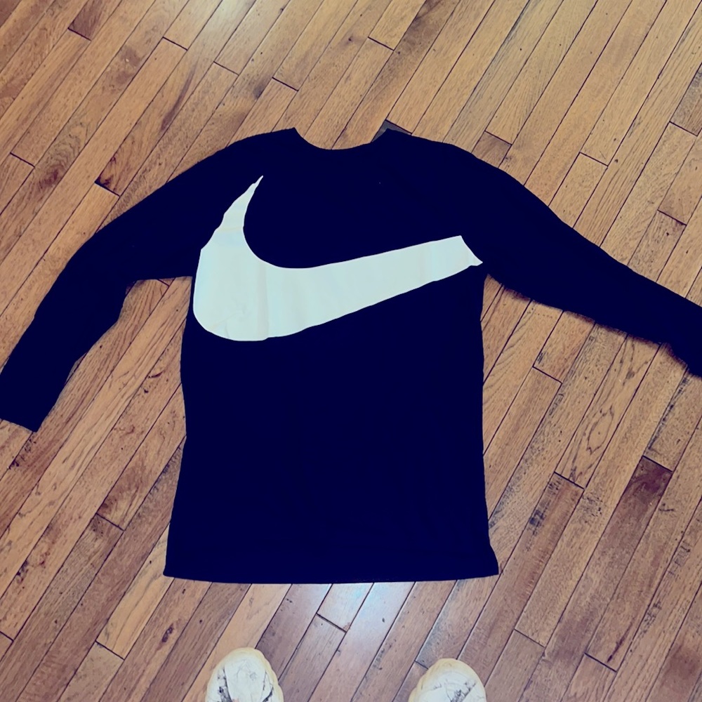 Nike “big swoosh” long sleeve t large